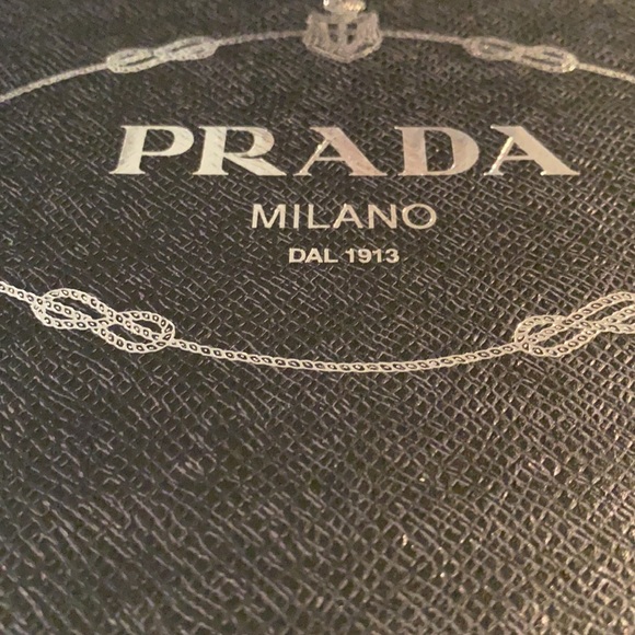 Authentic Prada leather boots 8.5 - Picture 6 of 6